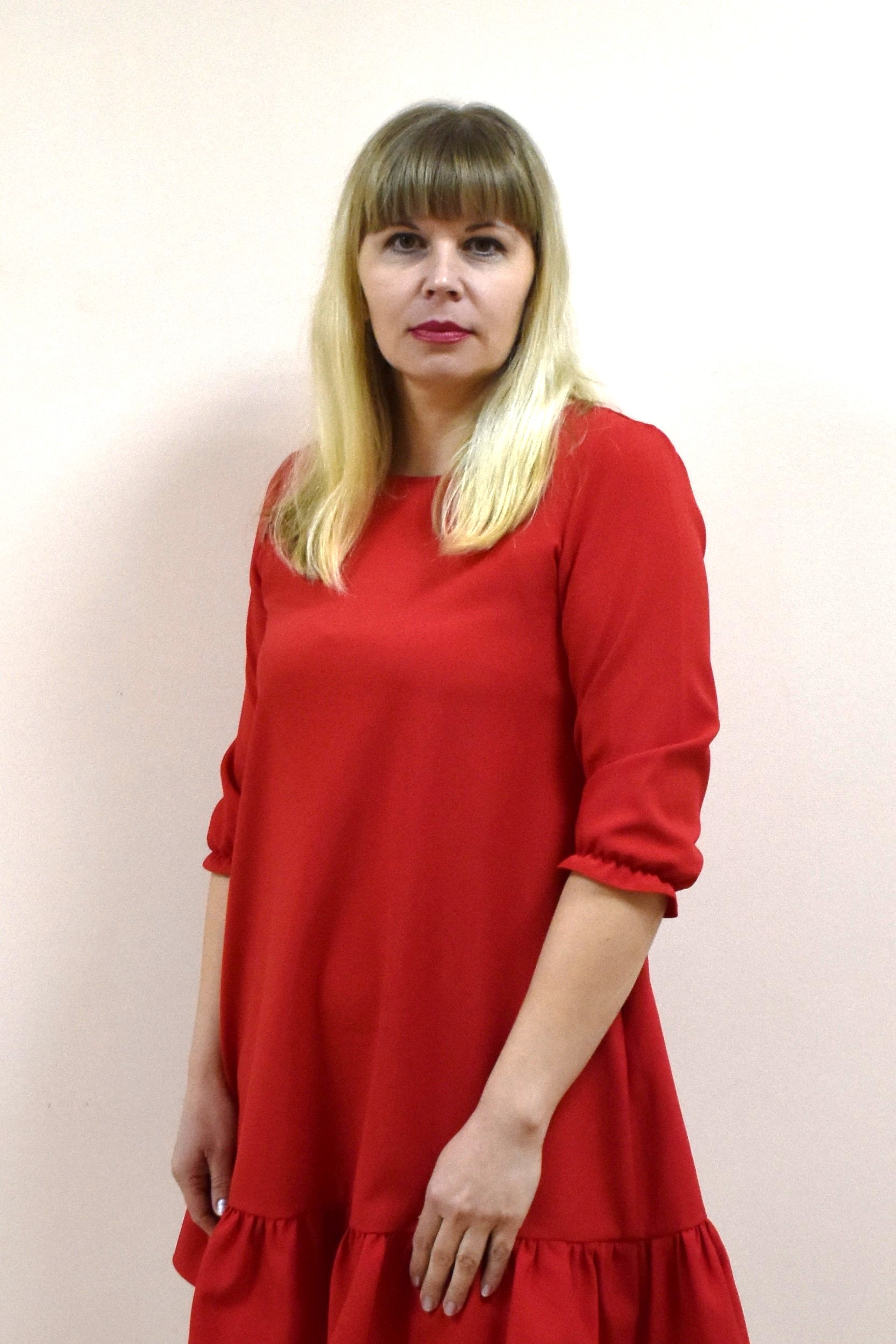Евстратова Наталья Владиславовна.